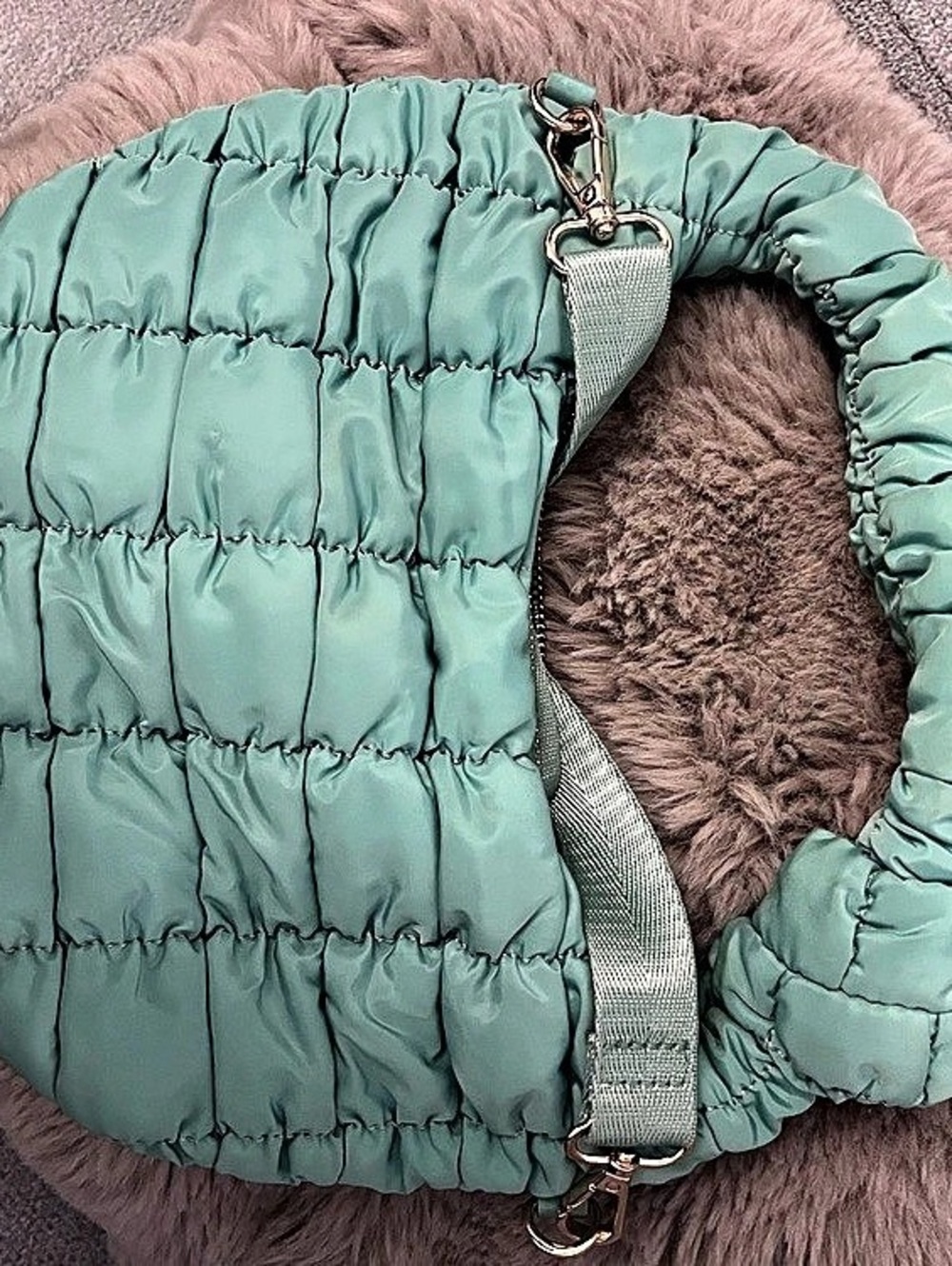 Quilted Shoulder Bag in Green